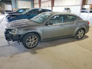 Dodge Avenger 2.4L 4 2013