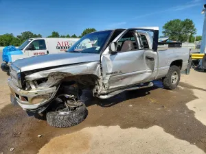 Dodge RAM 5.2L 8 2001