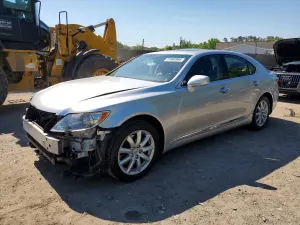 Lexus LS 4.6L 8 2007