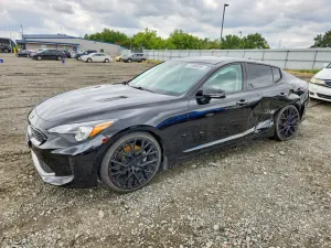 Kia Stinger 2.0L 4 2018