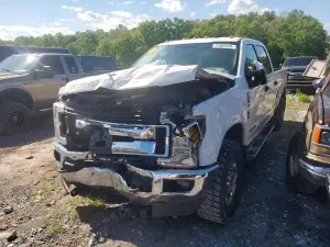 Ford F-350 6.7L 8 2018