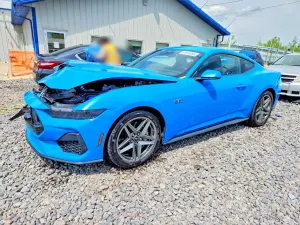 Ford Mustang 5.0L 8 2025