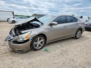 Nissan Altima 2.5L 4 2013