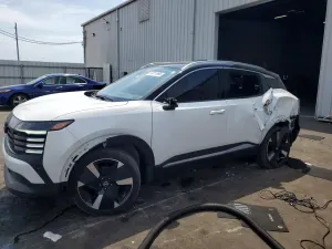 Nissan Kicks 2.0L 4 2025