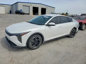 Kia K4 2.0L 4 2025