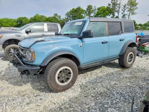 Ford Bronco 2.3L 4 2023