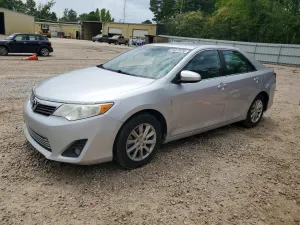Toyota Camry 2.5L 4 2014