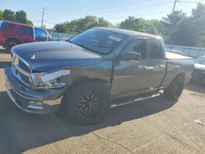 Dodge RAM 5.7L 8 2012