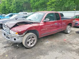 Dodge Dakota 4.7L 8 2000