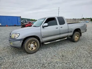 Toyota Tundra 4.7L 8 2002