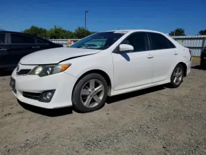 Toyota Camry 2.5L 4 2014
