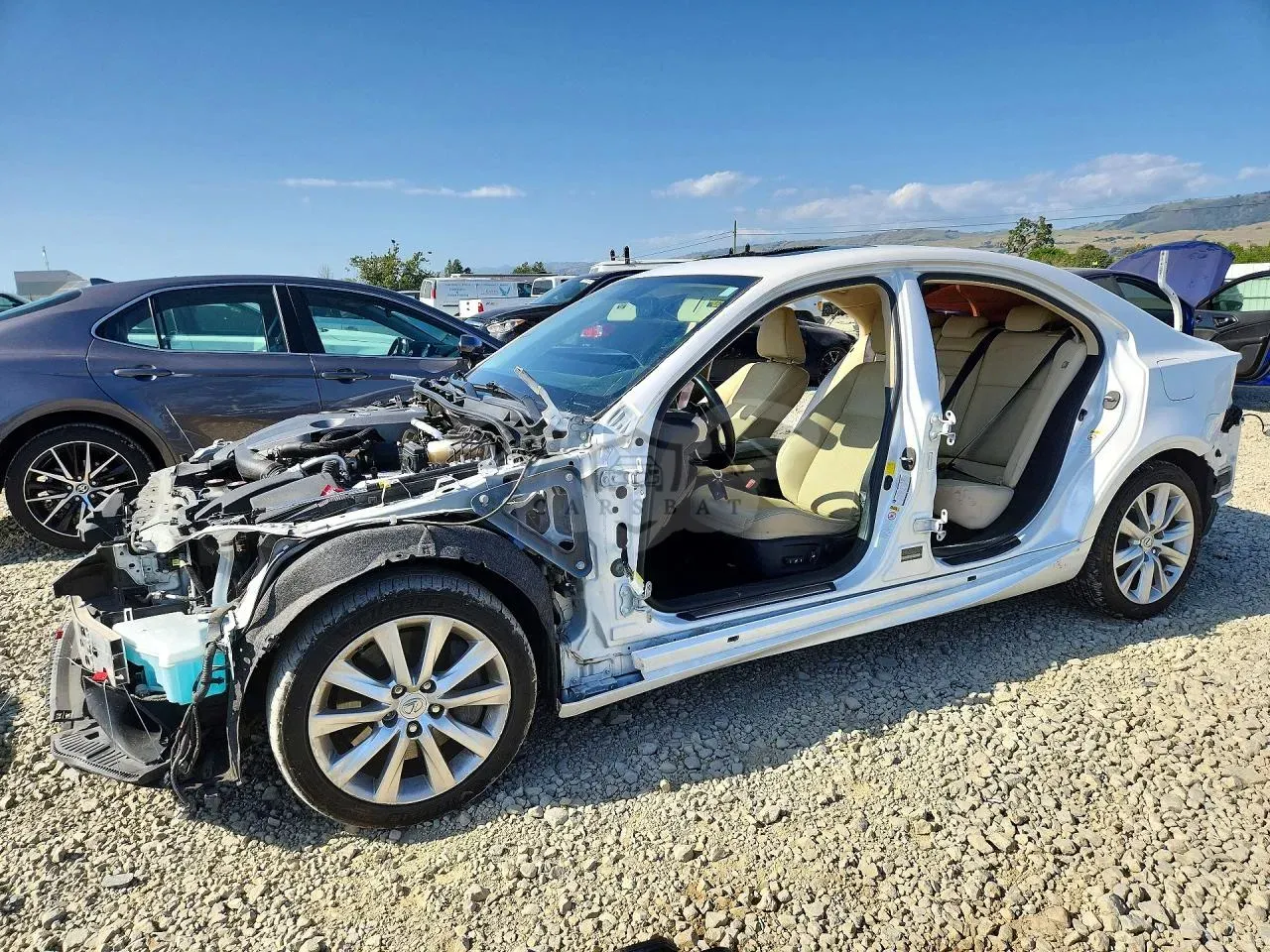 Lexus IS 2.0L 4 2016