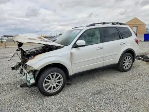 Subaru Forester 2.5L 4 2011