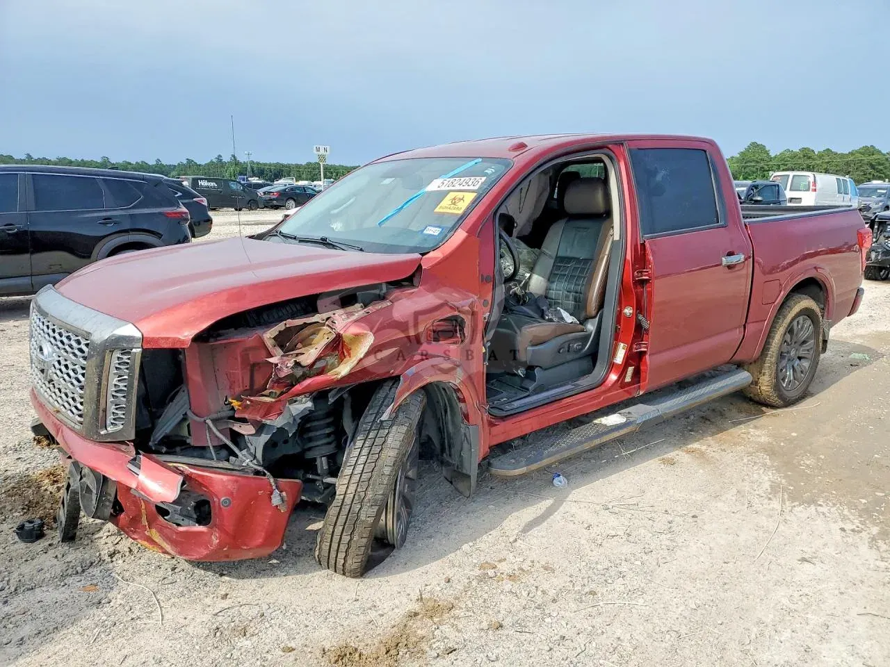 Nissan Titan 5.6L 8 2017