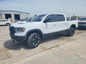 RAM 1500 5.7L 8 2020