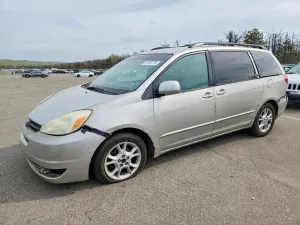 Toyota Sienna 3.3L 6 2004