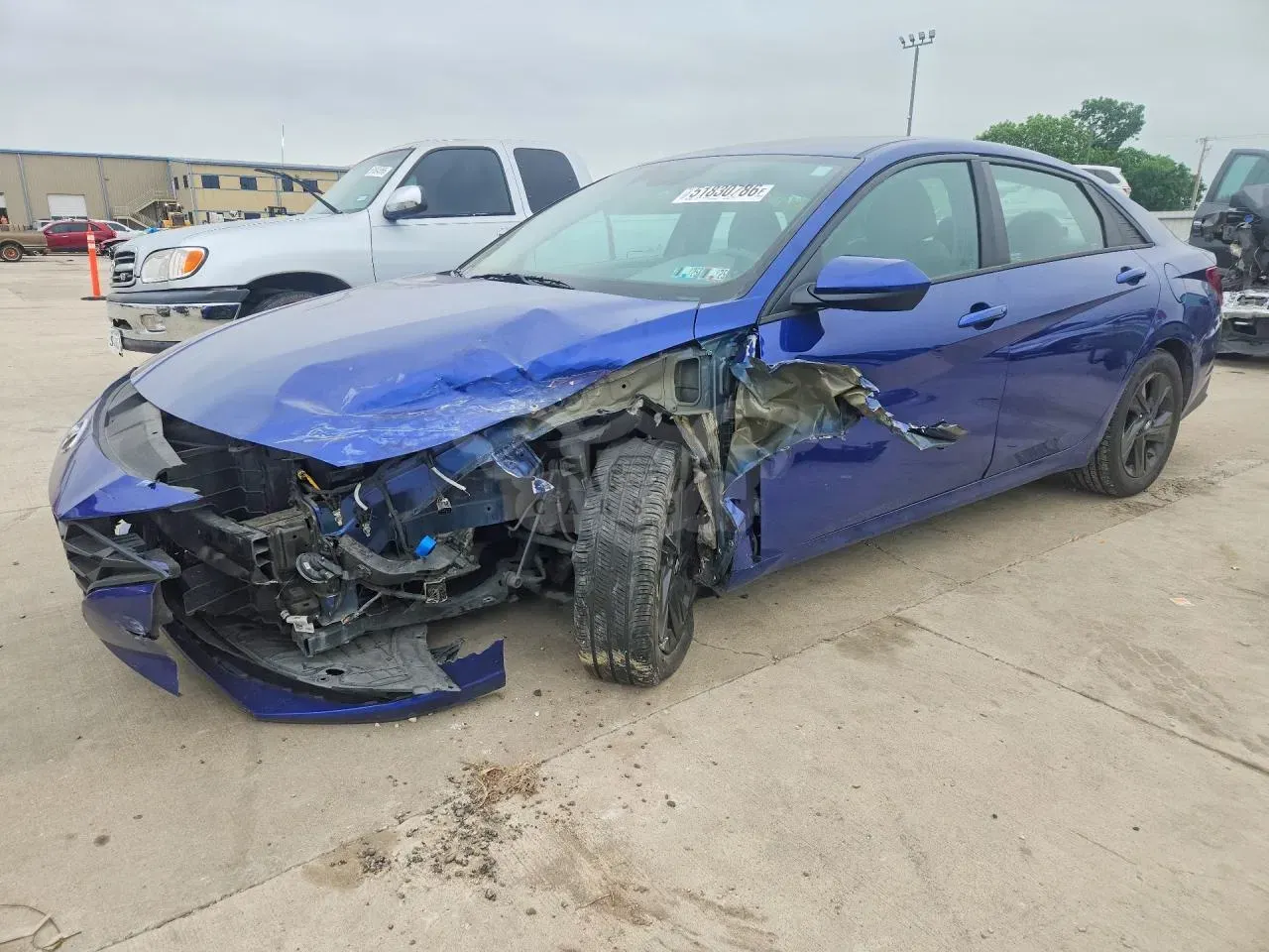 Hyundai Elantra 2.0L 4 2022