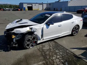 Kia Stinger 3.3L 6 2020