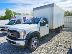 Ford F-450 6.8L 10 2018