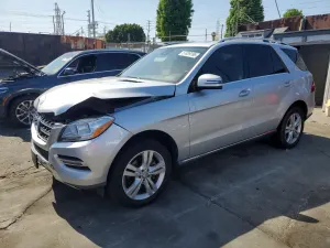 Mercedes-Benz ML 3.5L 6 2015