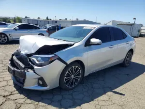 Toyota Corolla 1.8L 4 2015
