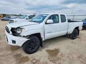 Toyota Tacoma 2.7L 4 2014