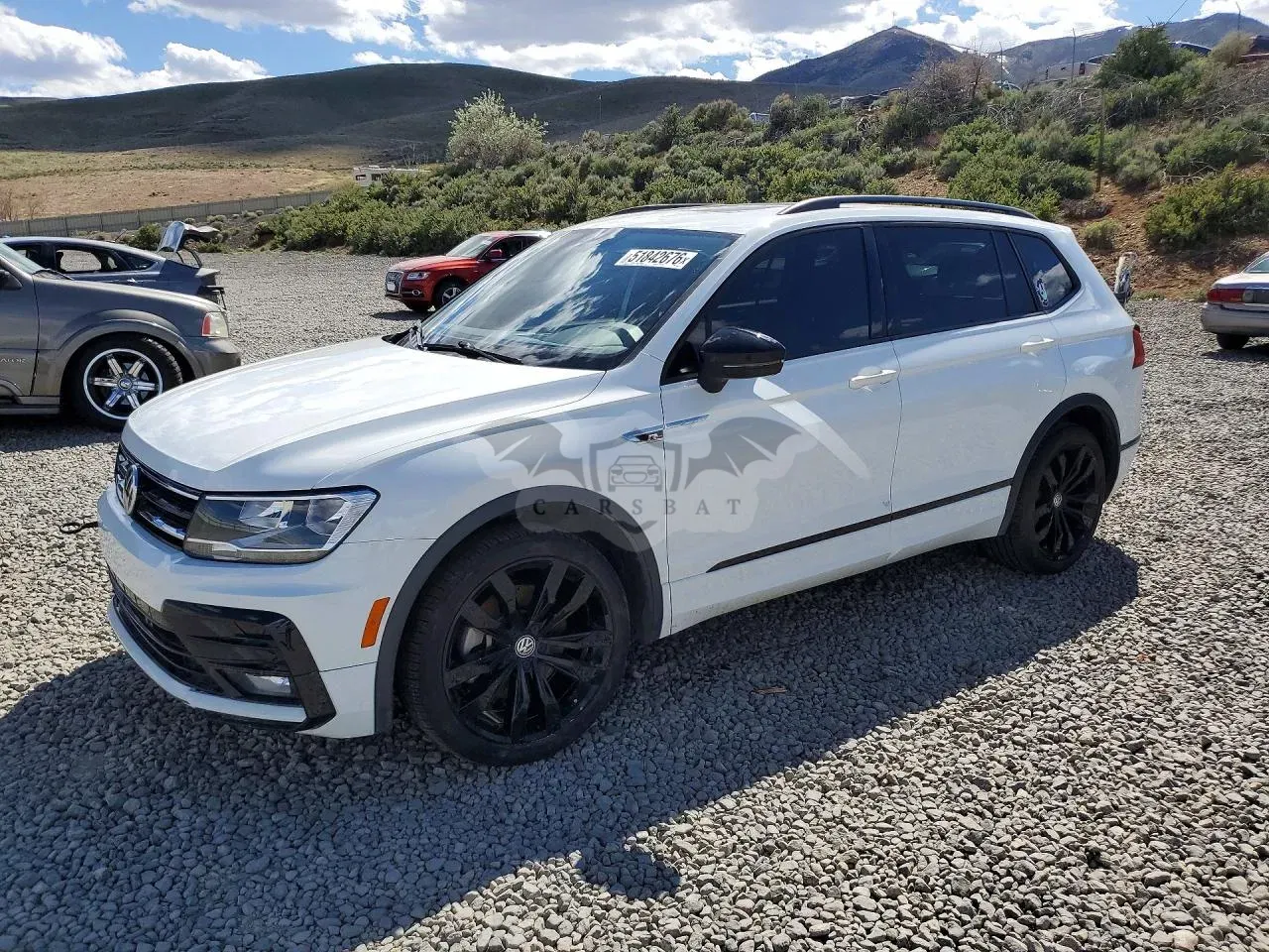 Volkswagen Tiguan 2.0L 4 2021