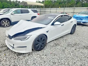 Tesla Model S 2022