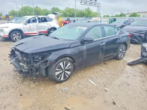 Nissan Altima 2.5L 4 2019