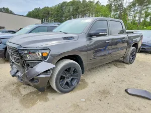 RAM 1500 5.7L 8 2021