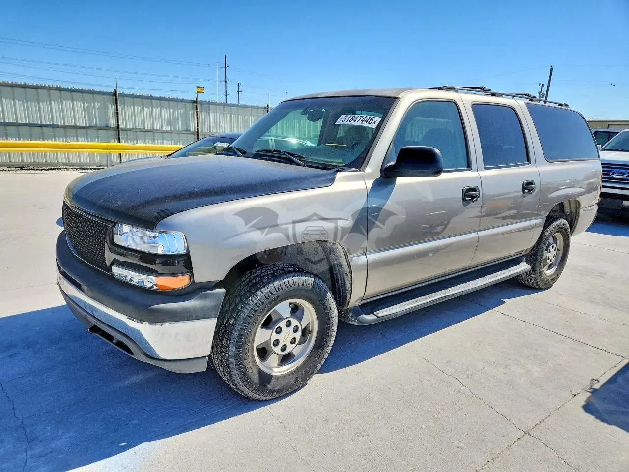 Chevrolet Suburban 5.3L 8 2003