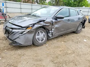 Nissan Sentra 2.0L 4 2026
