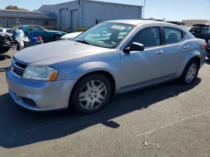 Dodge Avenger 2.4L 4 2013