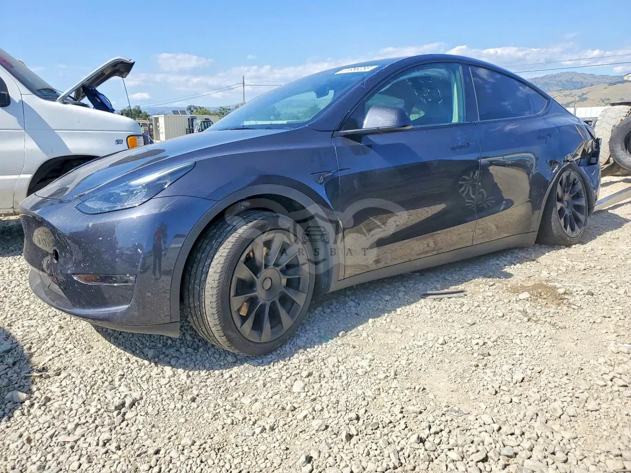 Tesla Model Y 2024