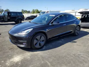Tesla Model 3 2018