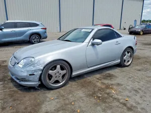 Mercedes-Benz SLK 2.3L 4 2001