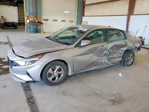 Hyundai Elantra 2.0L 4 2021