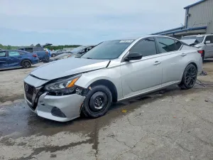 Nissan Altima 2.5L 4 2022