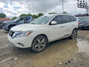 Nissan Pathfinder 3.5L 6 2014