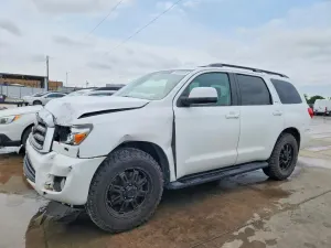 Toyota Sequoia 4.6L 8 2012