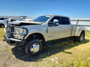 Ford F-350 6.7L 8 2017
