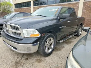 Dodge RAM 5.7L 8 2011