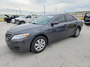 Toyota Camry 2.5L 4 2010