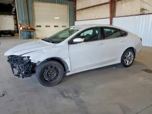 Chrysler 200 2.4L 4 2015