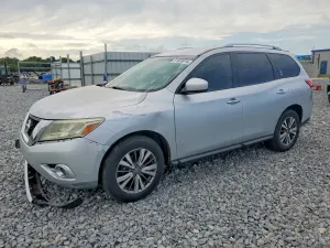 Nissan Pathfinder 3.5L 6 2015