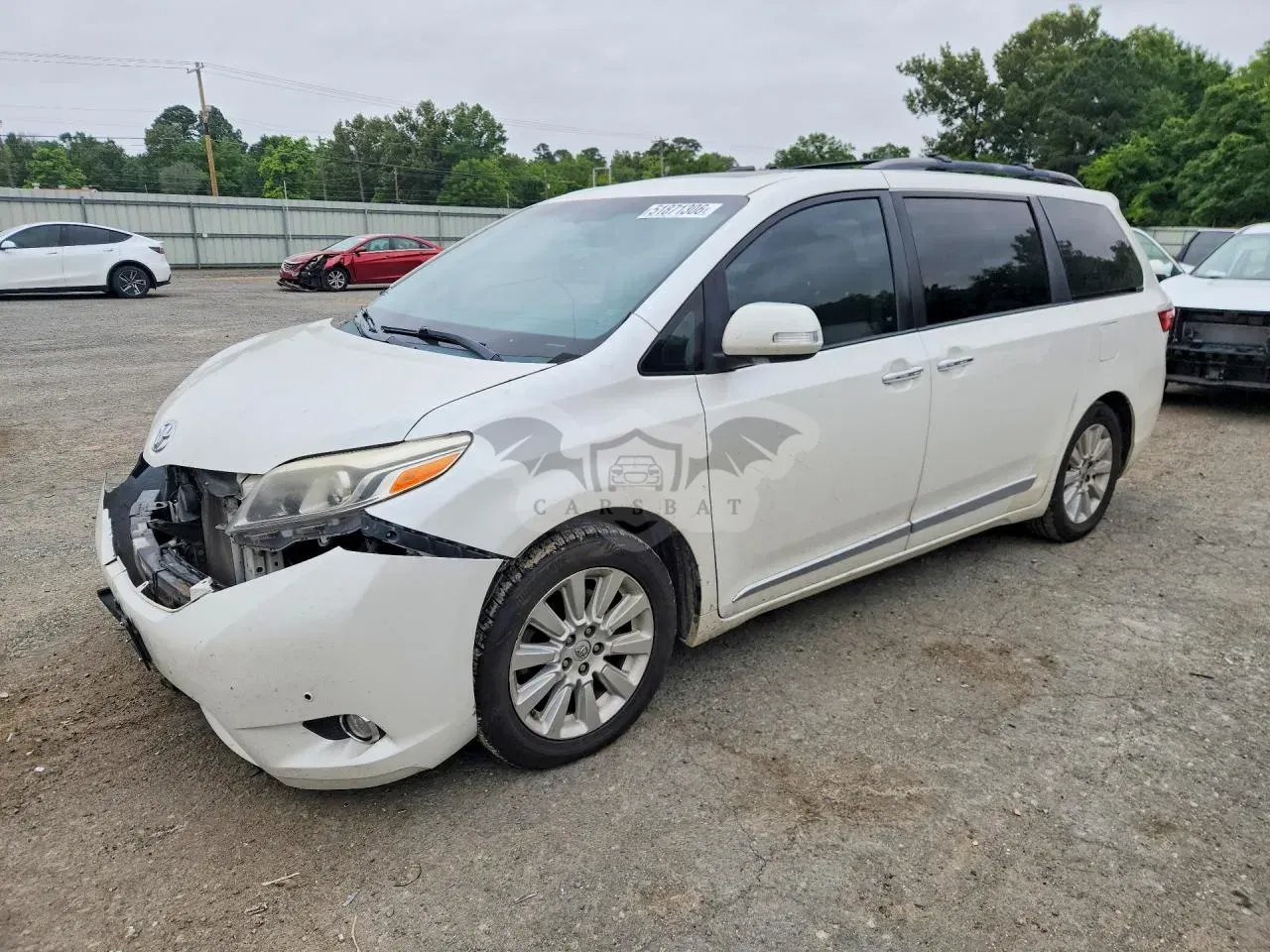 Toyota Sienna 3.5L 6 2015