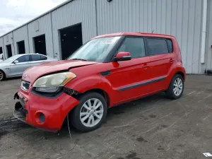 Kia Soul 2.0L 4 2012