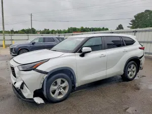 Toyota Highlander 2.4L 4 2023