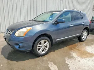 Nissan Rogue 2.5L 4 2013