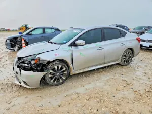 Nissan Sentra 1.8L 4 2016